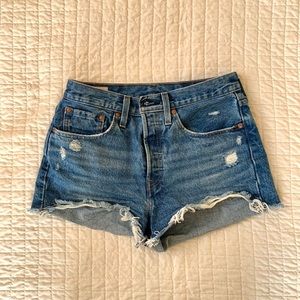 Levi Jean Shorts